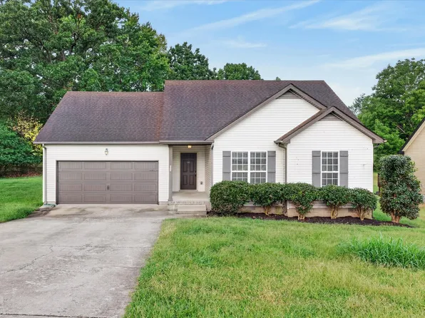 532 Tracy Ln, Clarksville, TN 37040
