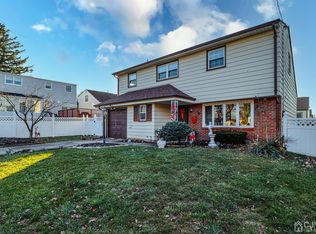 53 N Lincoln Ave, Colonia, NJ 07067