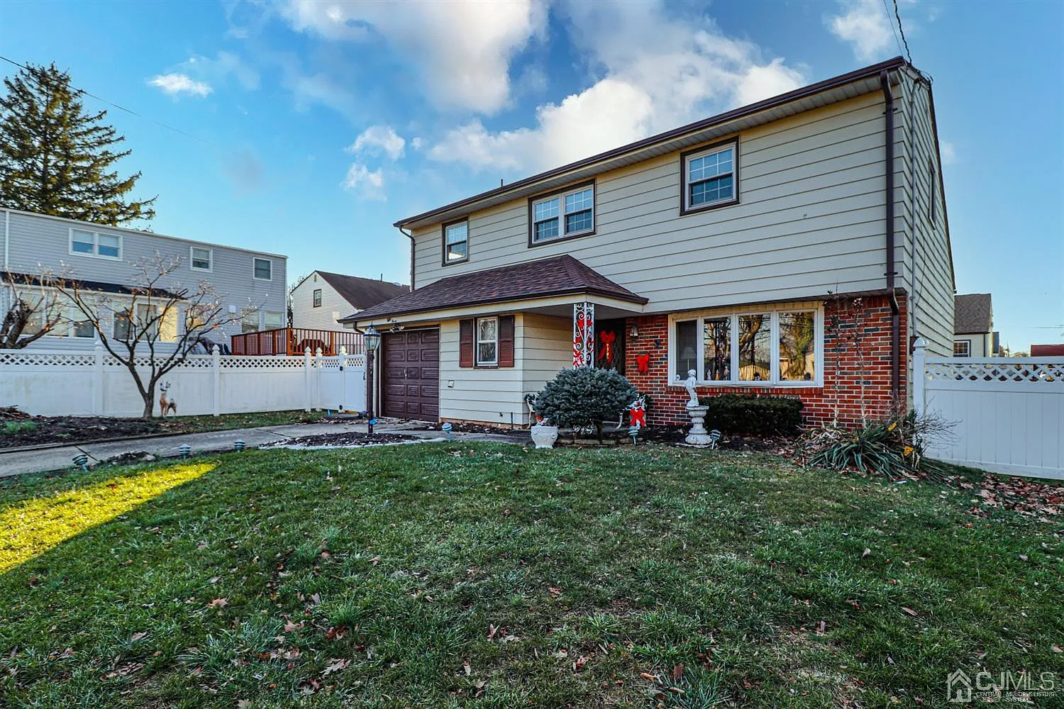 53 N Lincoln Ave photo 1