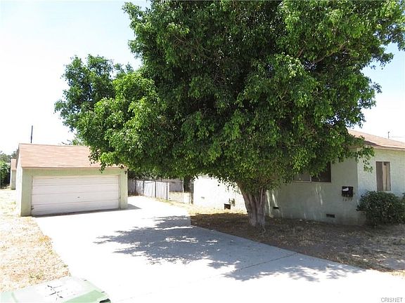 4th image of 15216 Chatsworth St