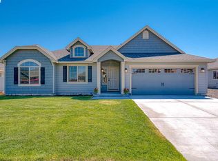3905 Montgomery Ln, Pasco, WA 99301