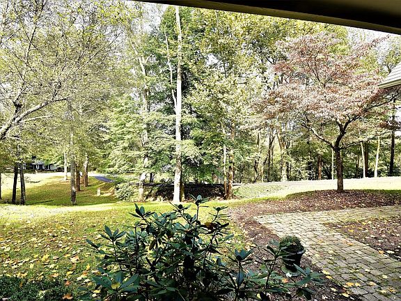 2nd image of 75 Denbigh Dr