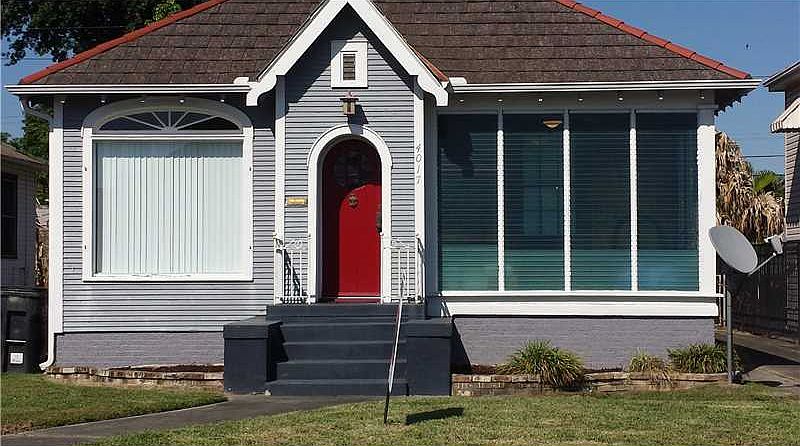 1st image of 4017 Piedmont Dr
