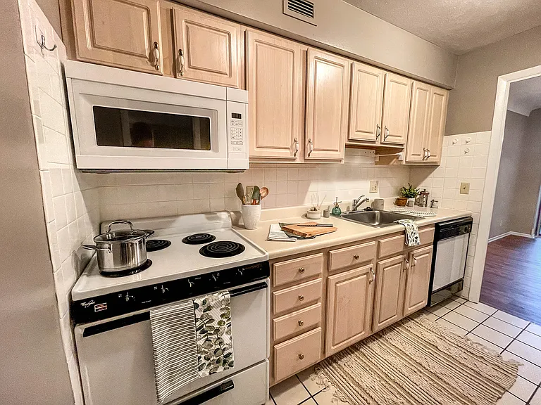 2 Bedroom