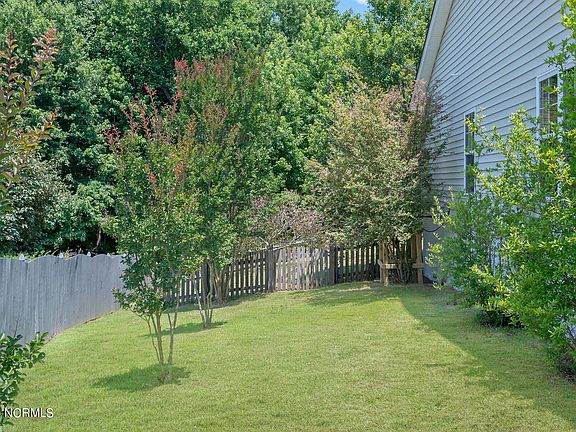 3rd image of 1908 Cambria Drive #A