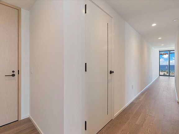 3rd image of 333 Ward Ave #1903