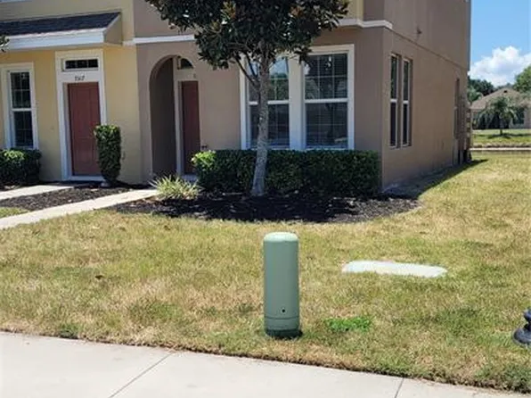 7005 Towering Spruce Dr, Riverview, FL 33578