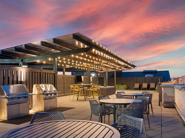 The Esquire on Fifth