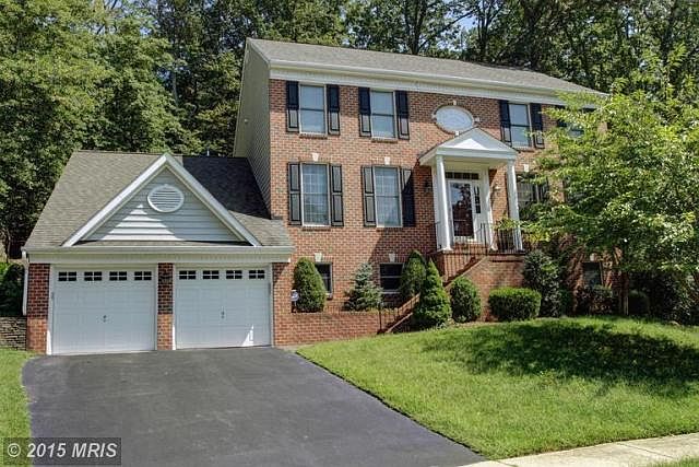 1st image of 606 Hidden Pond Ln
