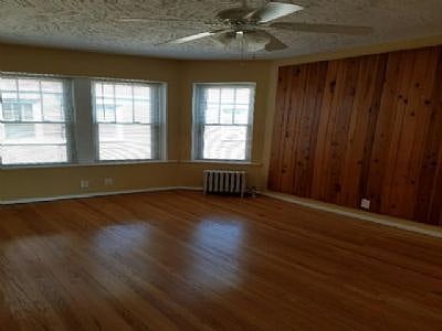 3rd image of 2323 E 70th St APT 1E