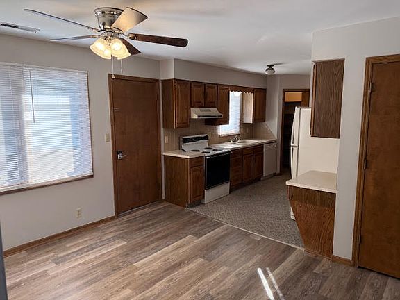 3rd image of 603 E 43rd Ave #B
