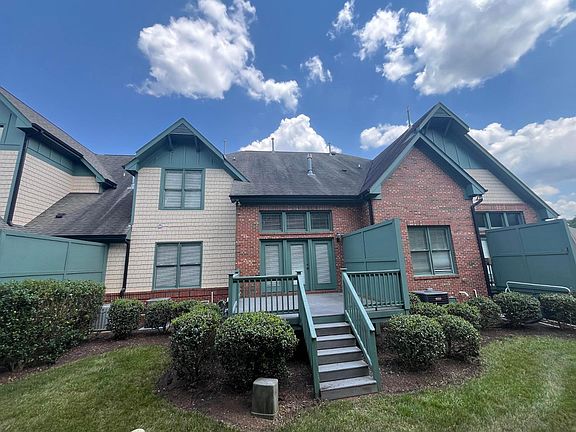 2nd image of 8012 Lloyd Allyns Way