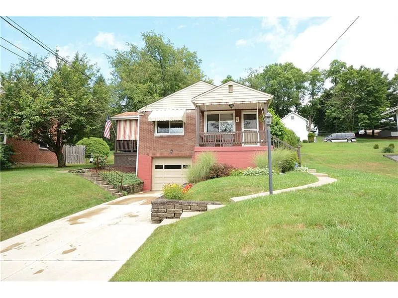 1255 Clifton Rd photo 1