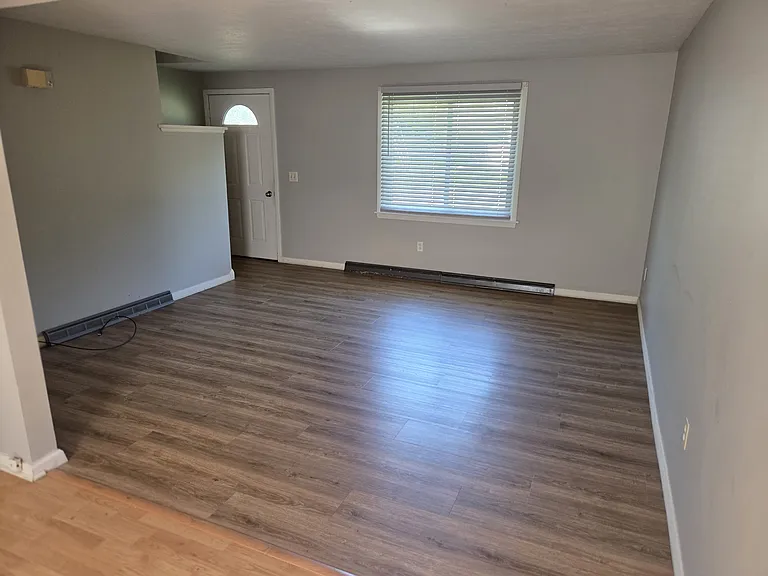 535 Elmford Ave SW #2 — Photo 6