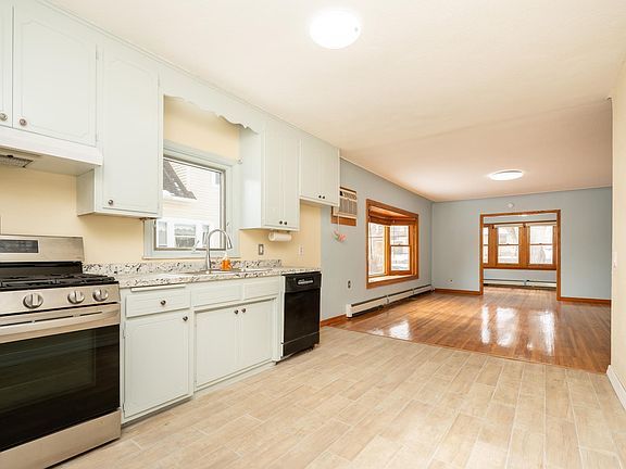 2nd image of 4121 2nd St NE
