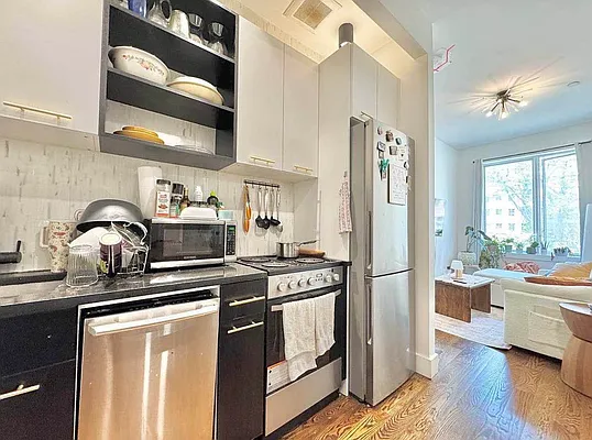Kitchen, photo 1