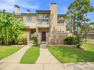 736 Country Place Dr APT I, Houston, TX 77079