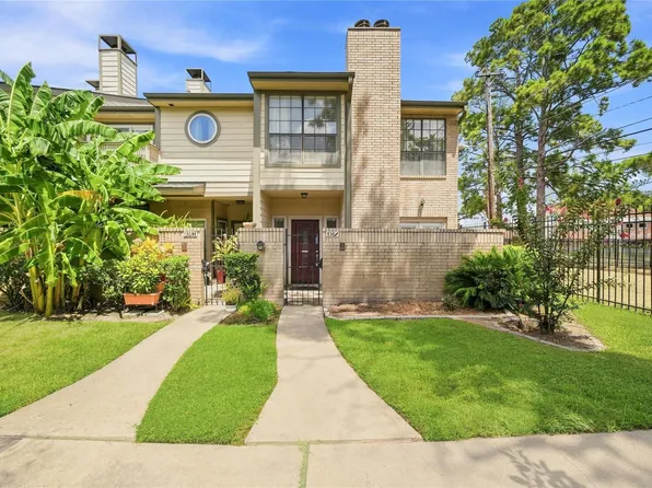736 Country Place Dr APT I, Houston, TX 77079