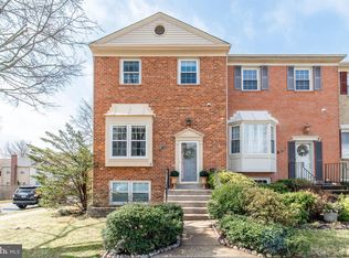 9780 High Water Ct, Burke, VA 22015