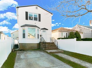 630 Minnieford Ave, Bronx, NY 10464