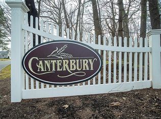 41 Canterbury Rd #41, Hamden, CT 06514