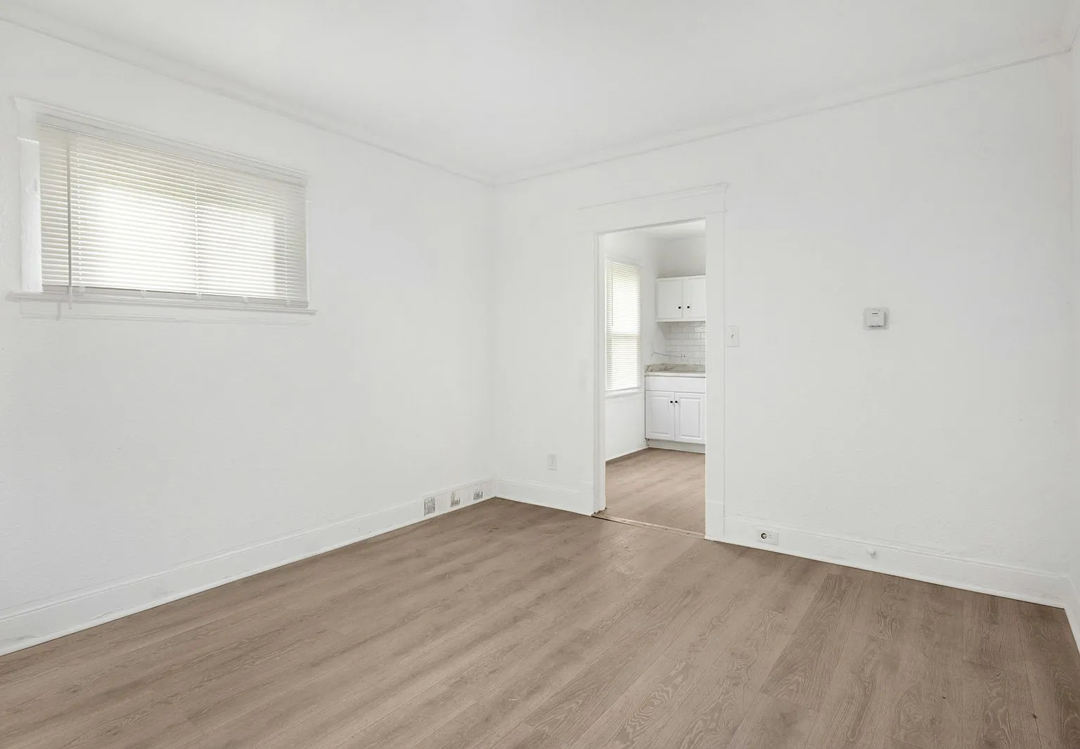 10413 Mount Auburn Avenue, Unit B (Upstairs) — Photo 1