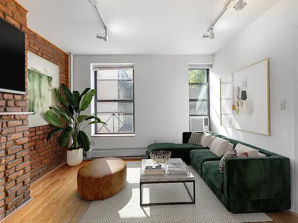 317 First Avenue image 1 of 14