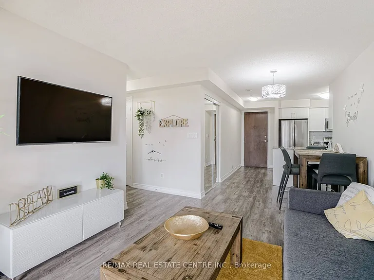 310 Burnhamthorpe Rd W #1704 — Photo 23