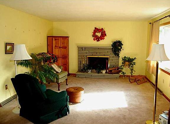 2nd image of 3009 Harcourt Dr