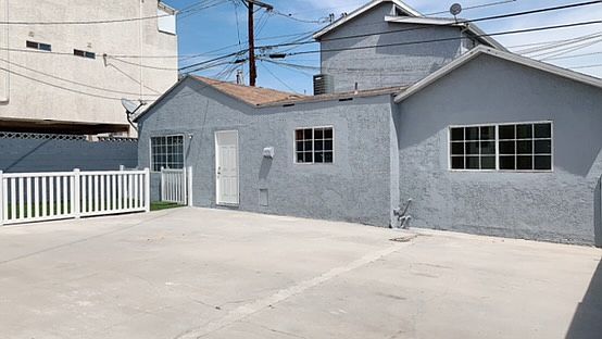 1st image of 2450 N Naomi St #2