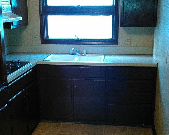 3rd image of 818 Park St APT 3