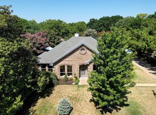 3707 Lake Crest Dr, Grapevine, TX 76051