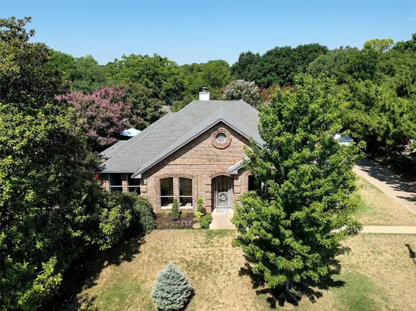 3707 Lake Crest Dr, Grapevine, TX 76051