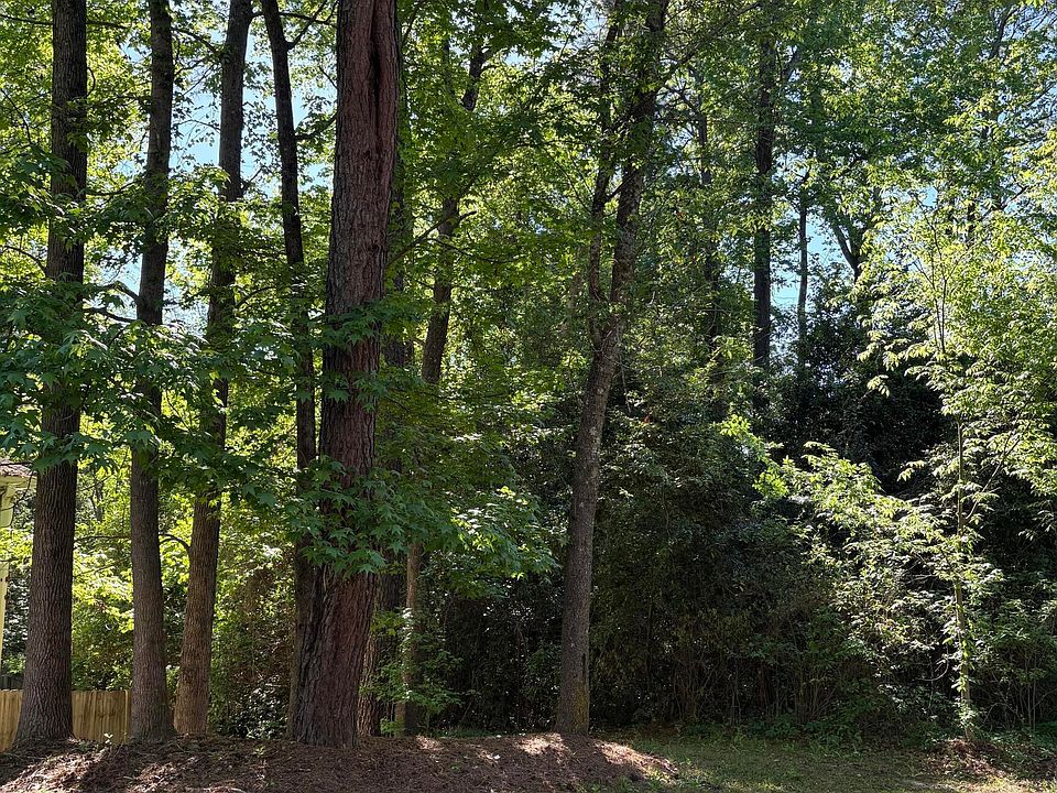 1st image of 250 Randy Cir