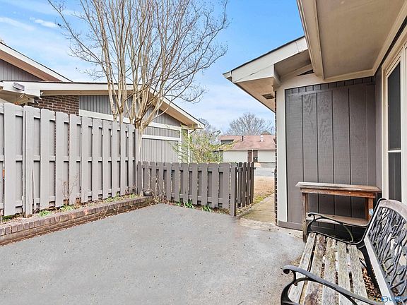 5th image of 203 Springvale Cir