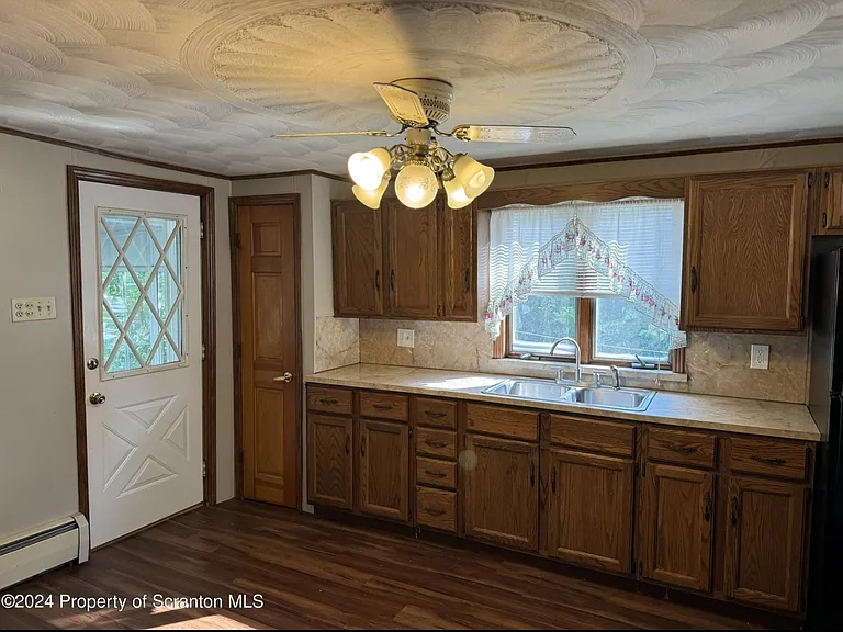 804 Beech St — Photo 7
