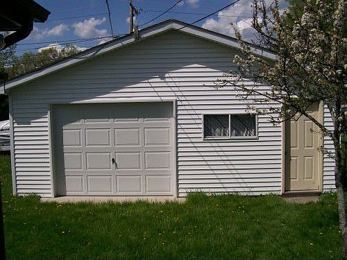 2nd image of 25530 W Wacker Dr