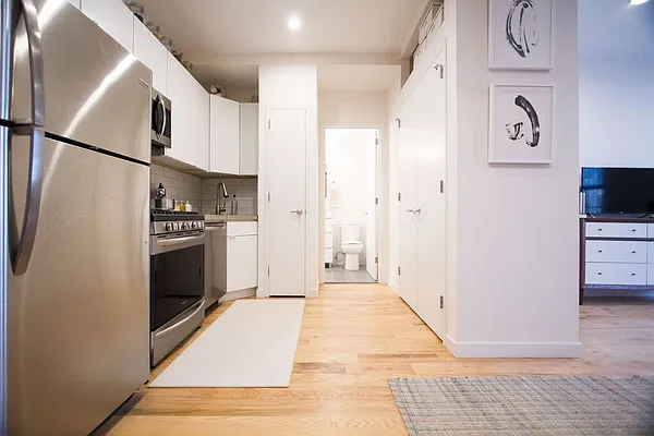 Rented by Nooklyn NYC LLC | media 22