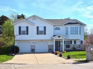 777 Prairie View Dr, Herculaneum, MO 63048
