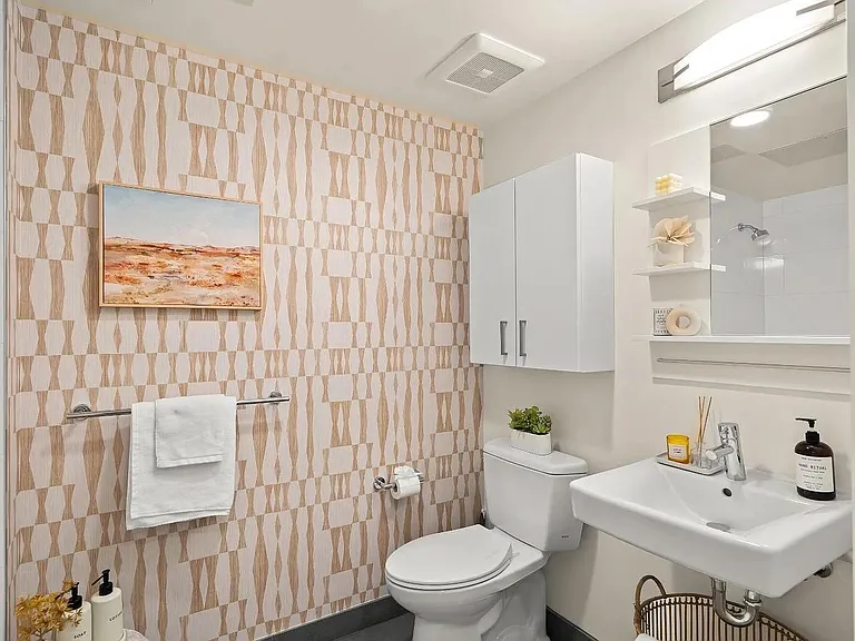 1201 Sutter St #608 — Photo 10