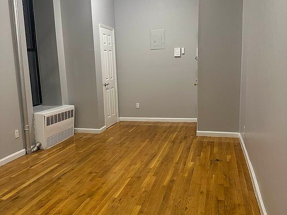 5th image of 102 E 116th St APT 1A