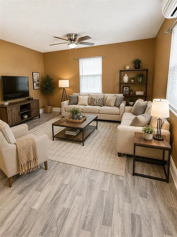 2 bed, 1.0 bath, 1320 sqft, $1,400 — Photo 4