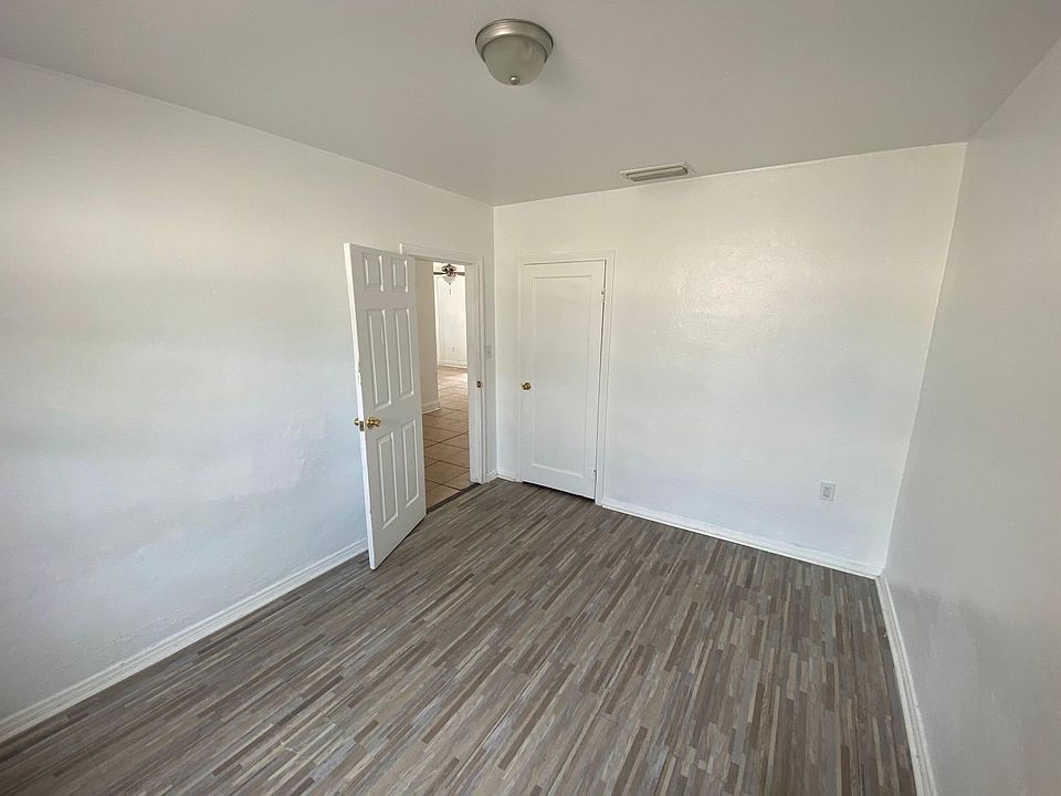1st image of 2786 41st Ave N