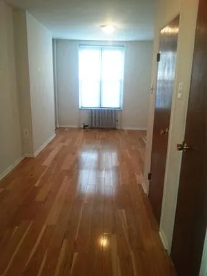 Rented by Ferris Properties Corp. | media 22