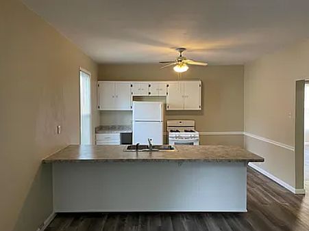 3rd image of 451 E Vandalia St APT B