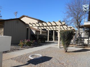 1956 8th St APT 4, Redding, CA 96001