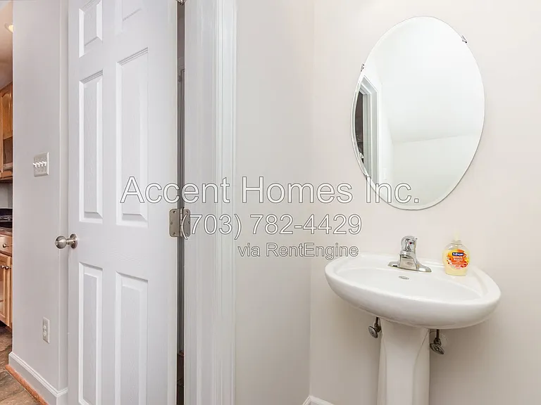 5675 Harrington Falls Ln #G — Photo 15