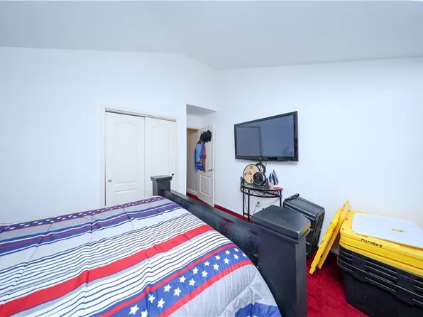 32 Belair Lane image 21 of 37