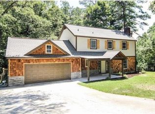 4 Beechwood Lakes Dr, Hendersonville, NC 28792