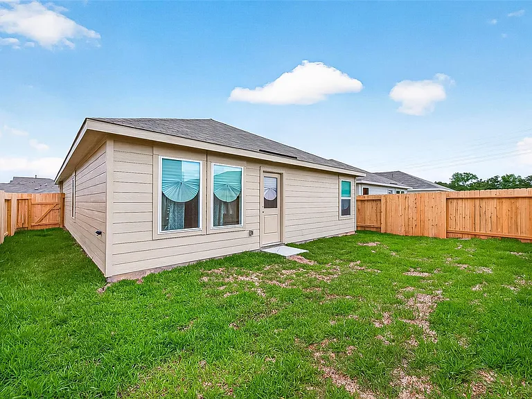 6014 Sherman Lakes Dr — Photo 36